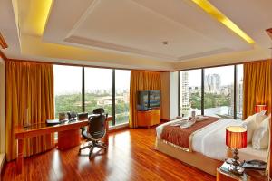 Gallery image of Six Seasons Hotel in Dhaka