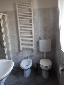 Vonios kambarys apgyvendinimo įstaigoje Adelphi Room & Breakfast