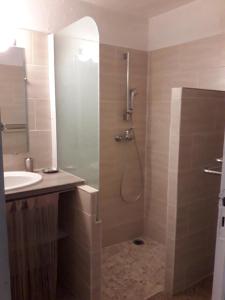 Ένα μπάνιο στο Mas du Clos de la Barque +47 φωτογραφίες