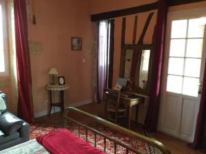 Gallery image of "Au campaner" chambres dans maison gasconne in Barran