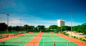 Tennis ja/või seinatennis majutusasutuses The Liguanea Club või selle läheduses
