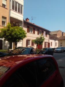 Το κτήριο όπου στεγάζεται  το hostel