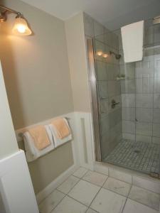 Ett badrum på Bellevue House