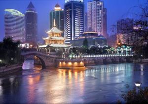 酒店附近的河景