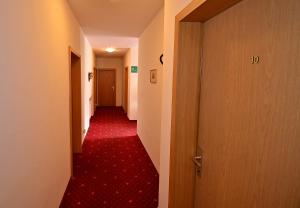 Foto dalla galleria di Transit Rooms - Your Stopover a Vipiteno