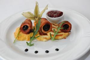 Jedzenie w hotelu lub w pobliżu