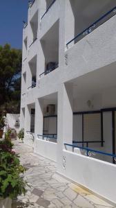 The building in which Az apartmant is located