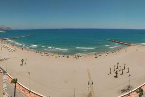 Fotografia z galérie ubytovania Apartment first line beach El Campello (Alicante) v destinácii El Campello + 16 fotografií