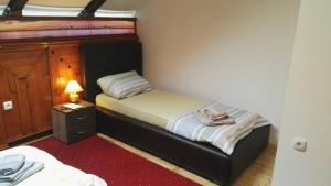 Postel nebo postele na pokoji v ubytování Fortezza rooms