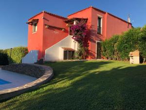 Бассейн в Villa Angeli Luxury Piscina Esclusiva или поблизости