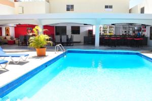 Bazén v ubytování Hotel Las Palmeras nebo v jeho okolí