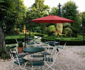 Vonkajšia záhrada v ubytovaní Buda Hills villa apartment