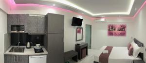 A kitchen or kitchenette at Alrose