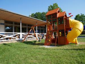 Herní místnost nebo prostor pro děti v ubytování Camping Rožnov