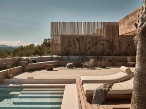 The swimming pool at or close to Olea All Suite Hotel, a Member of Design Hotels