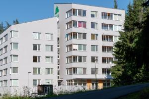 Budova, v ktorej sa apartmán nachádza