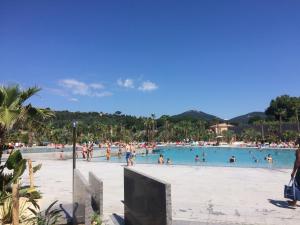 Playa de o cerca de este camping