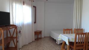 Gambar di galeri bagi Apartment Torres Mari di Cala Llonga