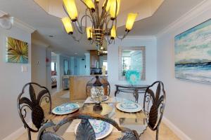 Gallery image of Lighthouse Towers Condominium in Clearwater Beach