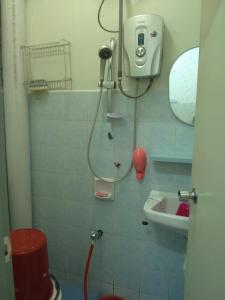 Bilik mandi di Cameron Highlands Muslim Apartment by AziziCameron