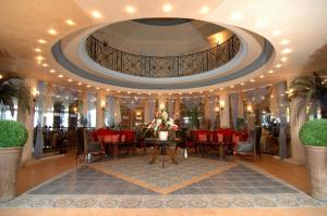 Restauracja lub miejsce do jedzenia w obiekcie Atrium Beach Hotel - All Inclusive