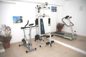 Gimnasio o equipamiento deportivo en Amari Suites