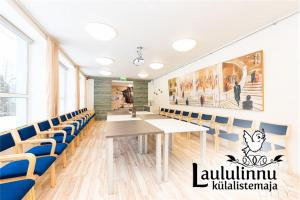 Zona de afaceri și/sau sala de conferințe de la Laululinnu Guesthouse