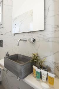 Ванна кімната в Tramonto Private Villa
