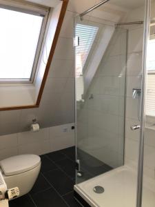 Et badeværelse på Strandhütte + 21 billeder