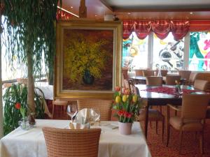 Restaurace v ubytování Hôtel Restaurant Le Bellevue Montrichard 3 étoiles