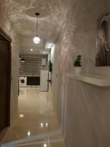 Кухня или мини-кухня в London House
