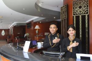 Staff di Grand Arkenso Park View