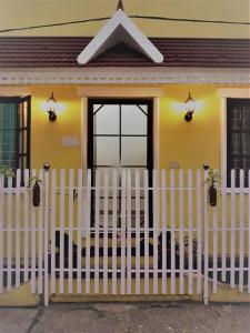 Gallery image of seaway's inn in Cochin