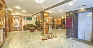 El lobby o recepción de Hotel Sindhuri Park