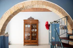 Fotografia z galérie ubytovania L' Arena Suite - Sicilian style 140 mq flat with balcony and Arena seeview v destinácii Castellammare del Golfo