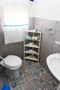 Kúpeľňa v ubytovaní L' Arena Suite - Sicilian style 140 mq flat with balcony and Arena seeview
