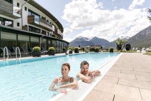 Bazén v ubytování Holzleiten - Bio Wellness Hotel nebo v jeho okolí