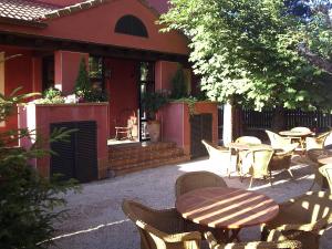 ห้องอาหารหรือที่รับประทานอาหารของ Hotel Rural El Jardin de la Hilaria