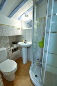 Koupelna v ubytování Cuencaloft En Plaza Mayor