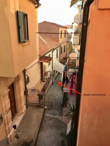 A balcony or terrace at Studio Sant'Antonio