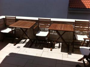 Reštaurácia alebo iné gastronomické zariadenie v ubytovaní Vila Škrlec