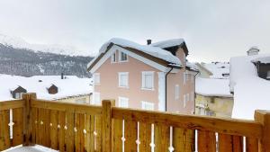 Nespecifikovaný výhled na hory nebo výhled na hory při pohledu z apartmánu
