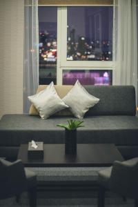 Posezení v ubytování Louis V Hotel Beirut