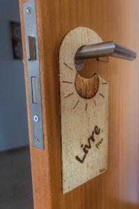 a close up of a door with a handle at Vila Barca in Madalena