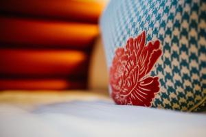 Voodi või voodid majutusasutuse Iveagh Garden Hotel toas