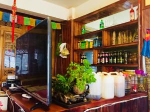 Nápoje v ubytování TIBET Guest house 虎跳峡卓玛客栈 + 37 fotografií