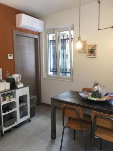 Kuchyň nebo kuchyňský kout v ubytování Casa Oreste + 37 fotografií