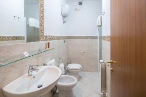 Koupelna v ubytování Hotel & Terme Bagni di Lucca