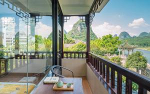 Afbeelding uit fotogalerij van Yangshuo River View Hotel in Yangshuo
