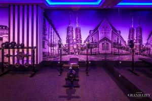 Fitness centrum a/nebo fitness zařízení v ubytování Hotel Grand City Wrocław